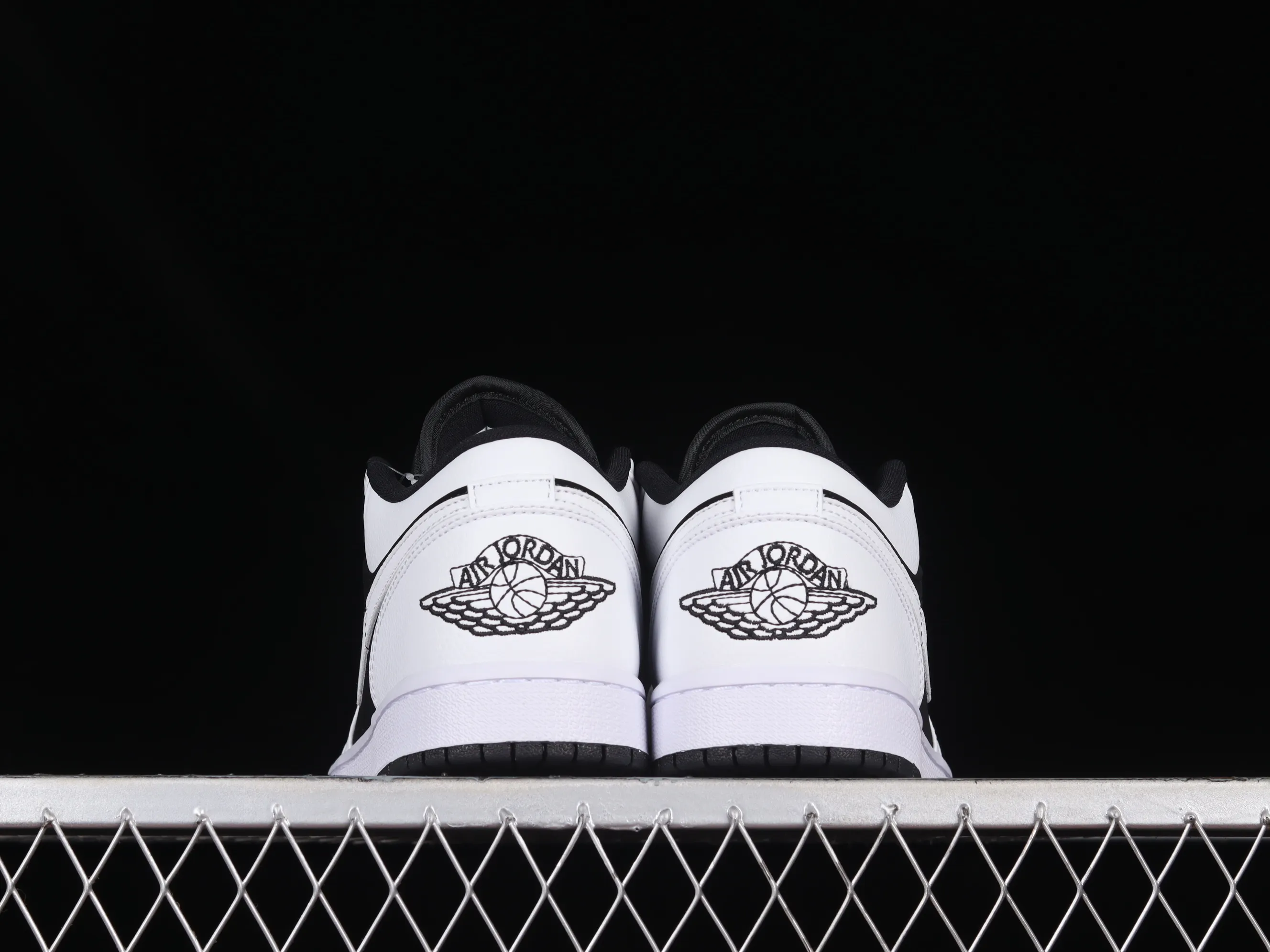 All categories Air Jordan Jordan series basketball shoes Air Jordan 1 Low Air Jordan 1 Low AJ1 Joe 1 new black and white panda low-top cultural sneakers CQ4277-113